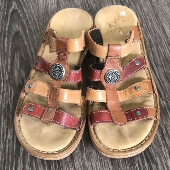 𝅺RIEKER comfortable strappy slip on sandals sz 36 or 5.5 - Picture 2 of 10